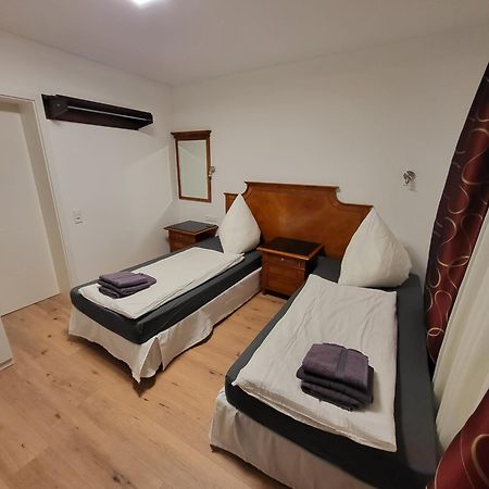 Frankenthal City Apartment Mit Eigene Bad Und Kochmoeglichkeit 외부 사진